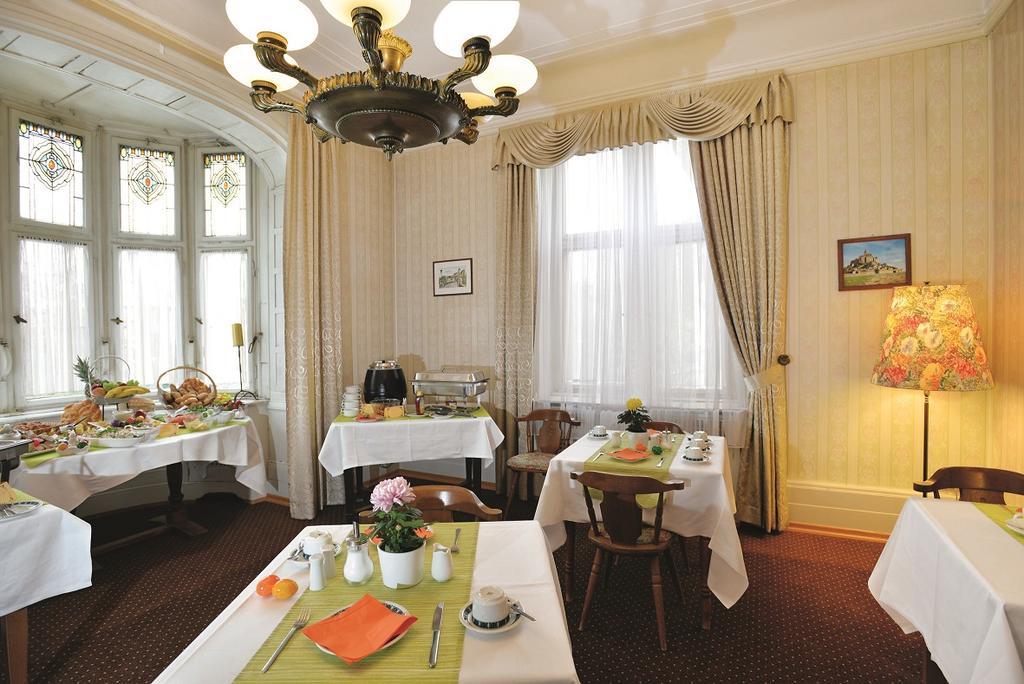 Villa Oranien Diez Esterno foto