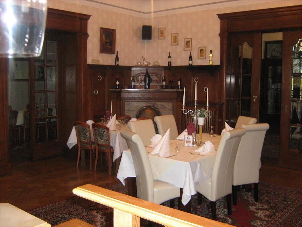 Villa Oranien Diez Esterno foto