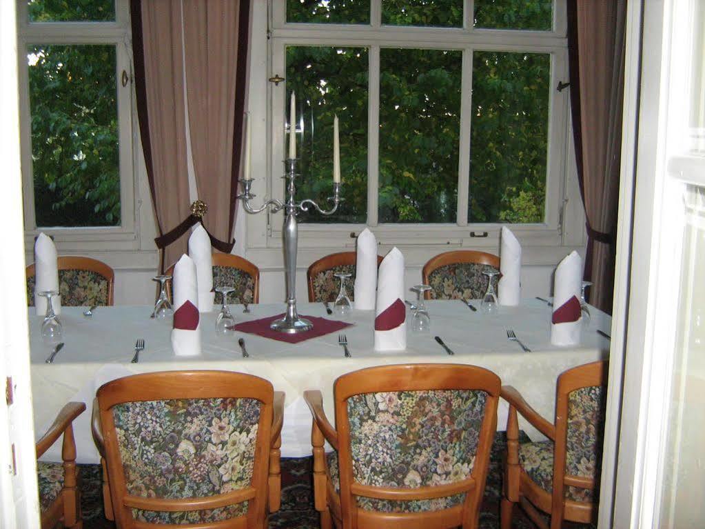 Villa Oranien Diez Esterno foto