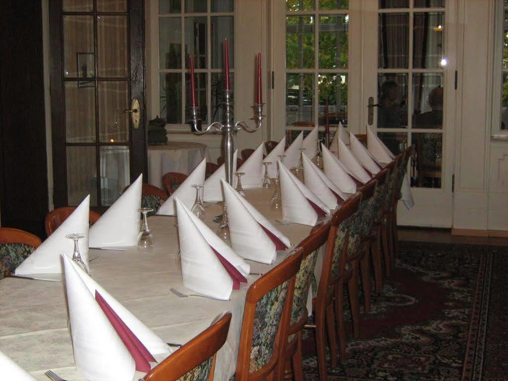 Villa Oranien Diez Esterno foto